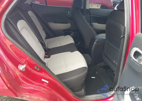 2021 Hyundai Venue Sel from USA, damaged, VIN KMHRC8A38MU070653